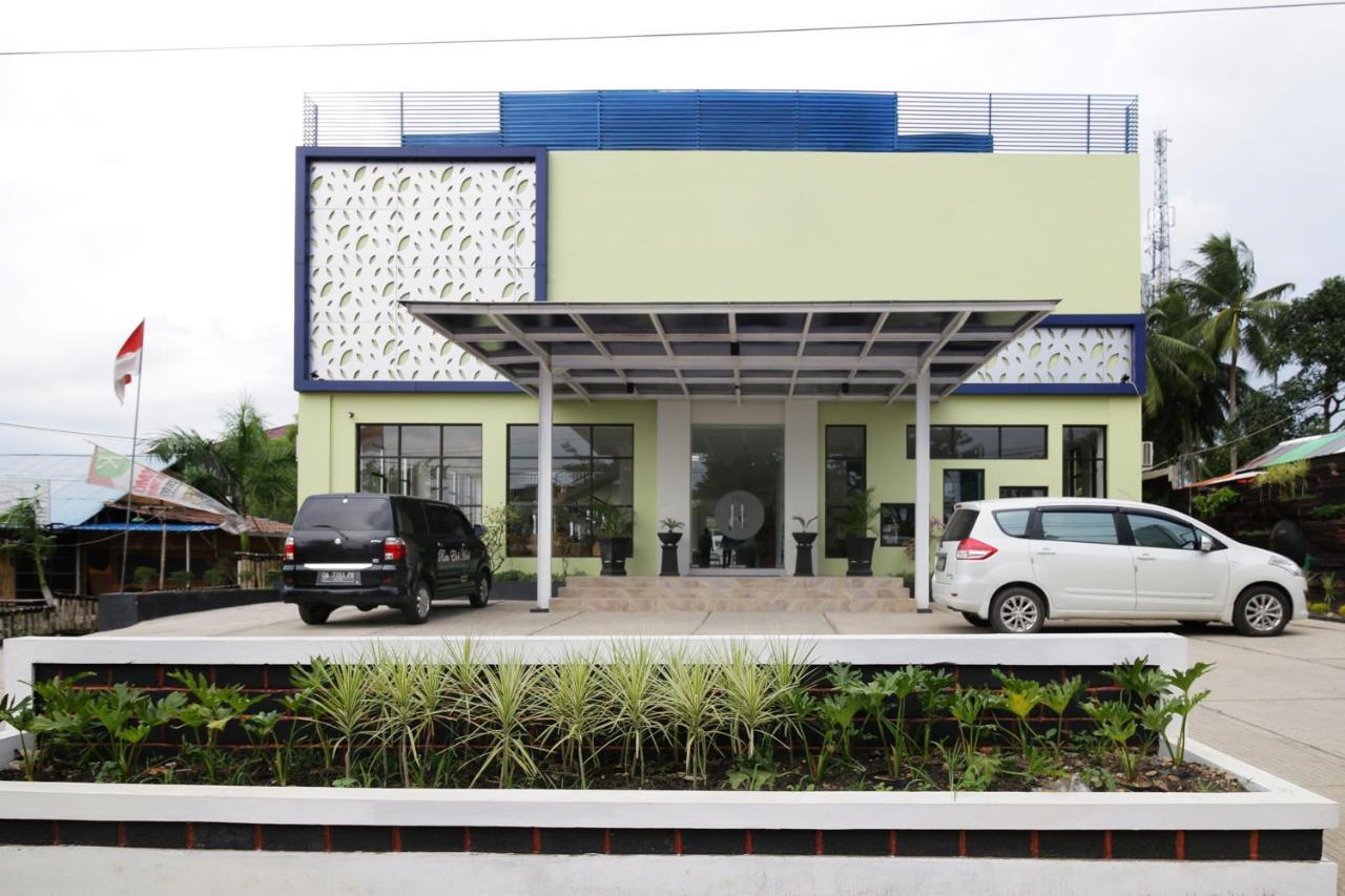 Airy Syariah Mistar Cokrokusumo 29A Banjarbaru Екстер'єр фото